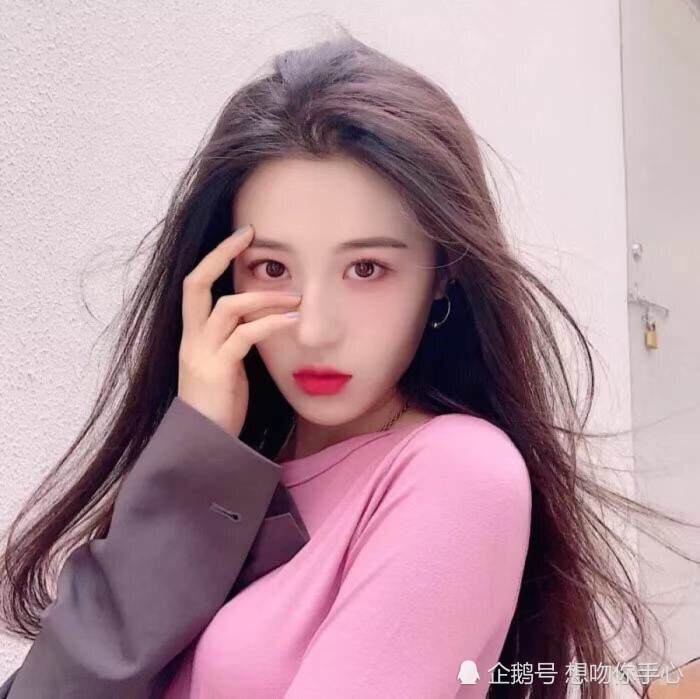 ins治愈系女生头像:生活中的琐事因为可以和你分享,变得有趣