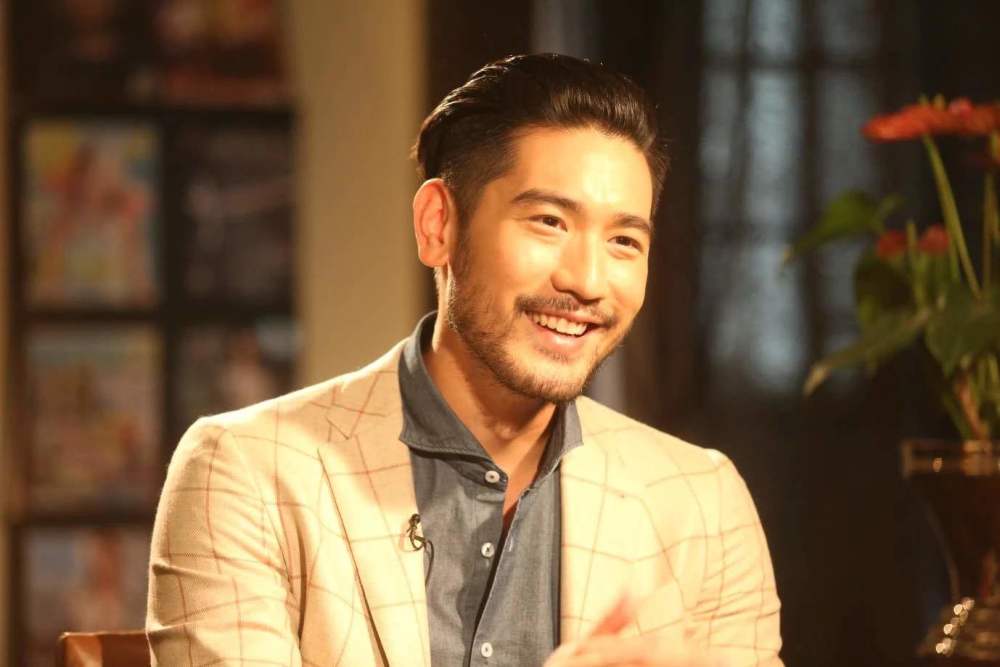 为高以翔发声?杨天真用5个