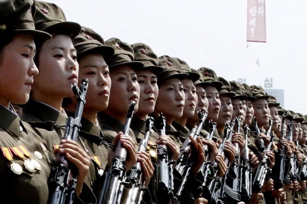 朝鲜,女兵,朝鲜人民军,金顺子,米格-21战斗机