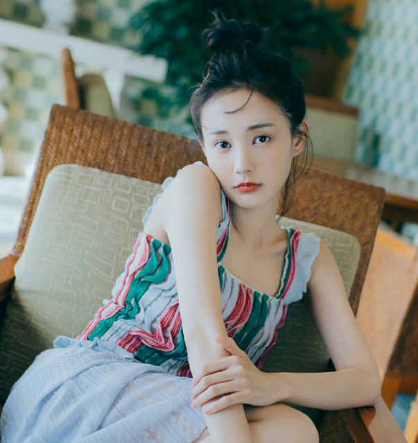 李一桐美美哒,绝对的氧气美女!