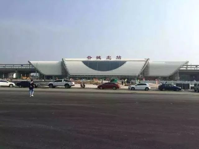 襄阳东站
