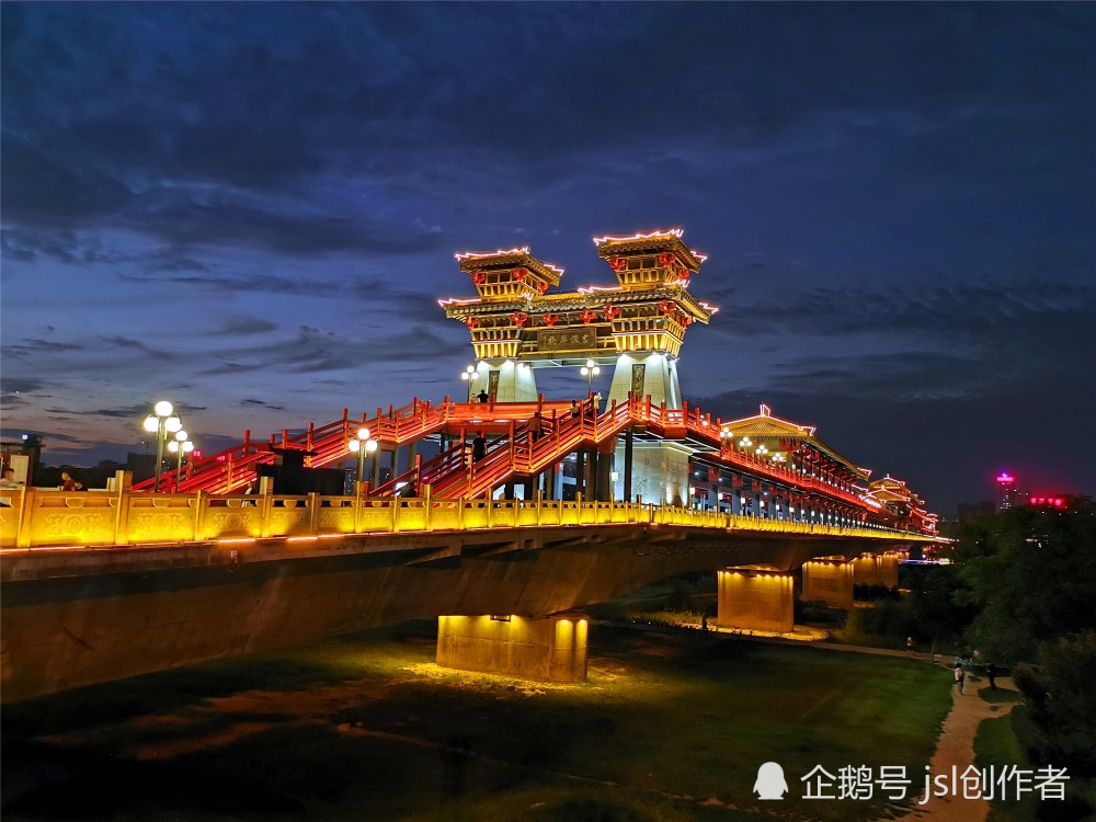 登咸阳古渡廊桥,赏渭河周边美景