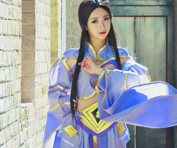 王者荣耀露娜cosplay:清秀灵动有气质