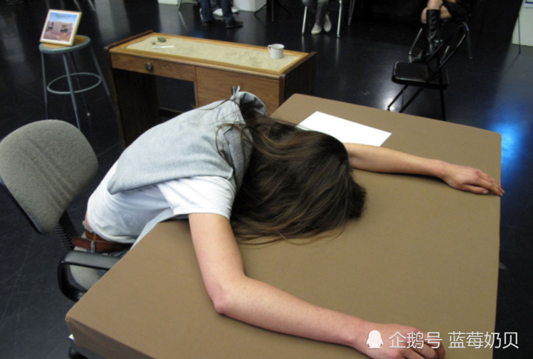 女孩子心脏突然"抽痛"一下,医生:89%是这3原因,女生:别吓我!