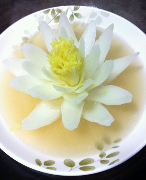 这道菜一端上来,老外就满脸嫌弃,殊不知其"身份"有多特殊!