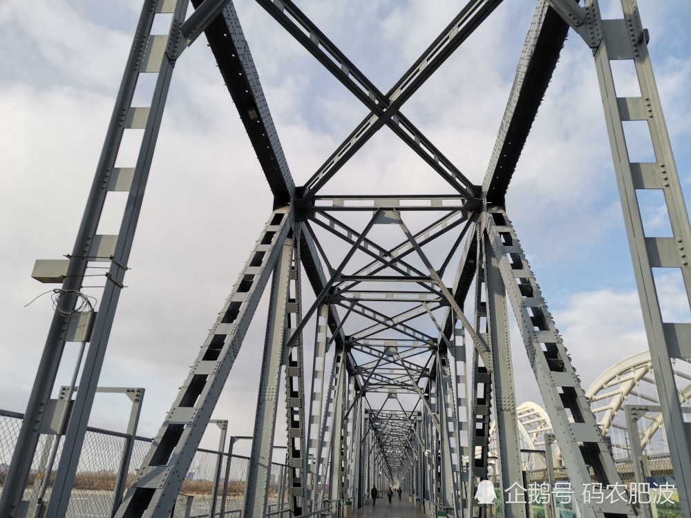 哈尔滨中东铁路建筑群,滨州线松花江铁路大桥