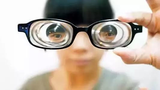 家长,孩子近视防控一定要从小抓起!