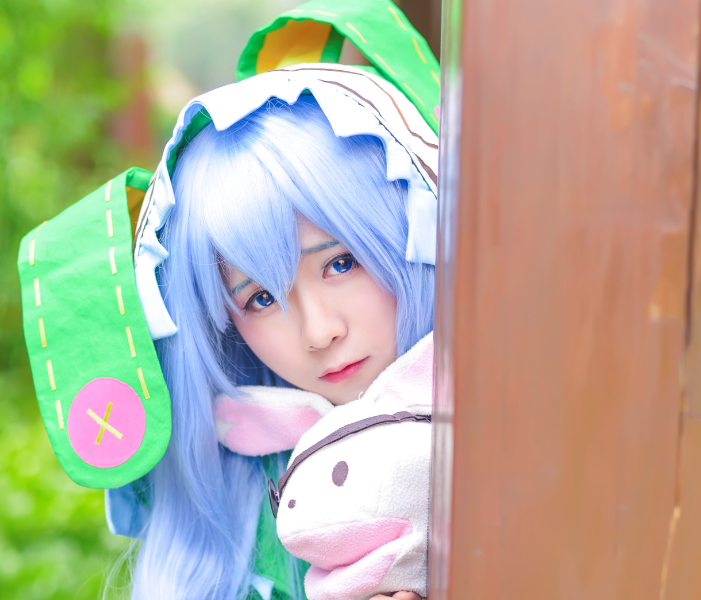 约会大作战:四糸乃cosplay,蓝色长发可爱迷人,小家碧玉