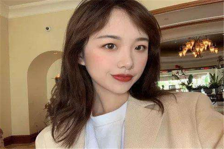 半藏森林重新注册小号发文,暗指是阿沁先犯错的,又是一出好戏