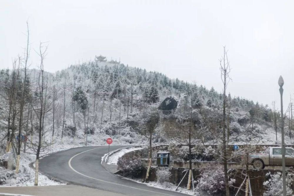雪后的昭通彝良小草坝,美成仙境!