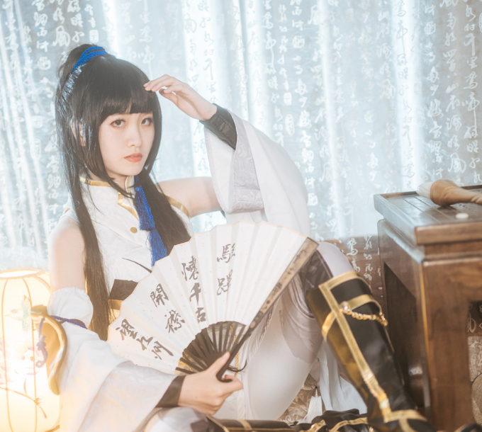 王者荣耀上官婉儿cosplay,炯炯有神