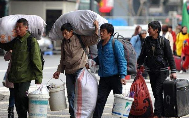 农民工:想挣钱没活干