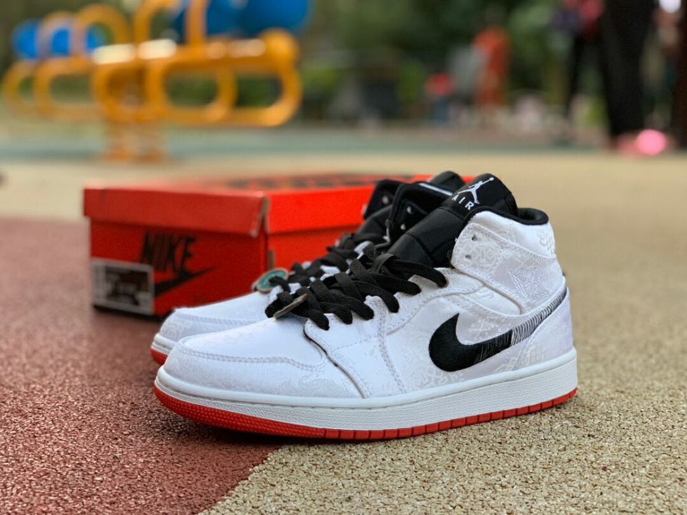 aj1 x colt"白丝绸"开箱细节测评!