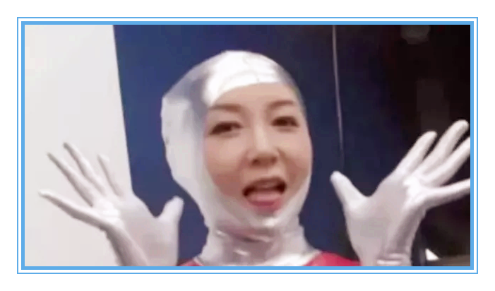 本以为奥特曼皮套中全是男生,当女奥特曼脱下皮套,网友:是我眼花了