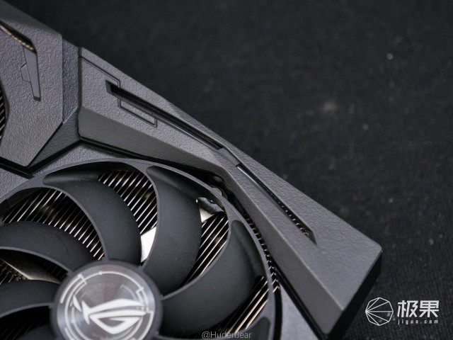 华硕rog strix rx5700xt 拆解测评