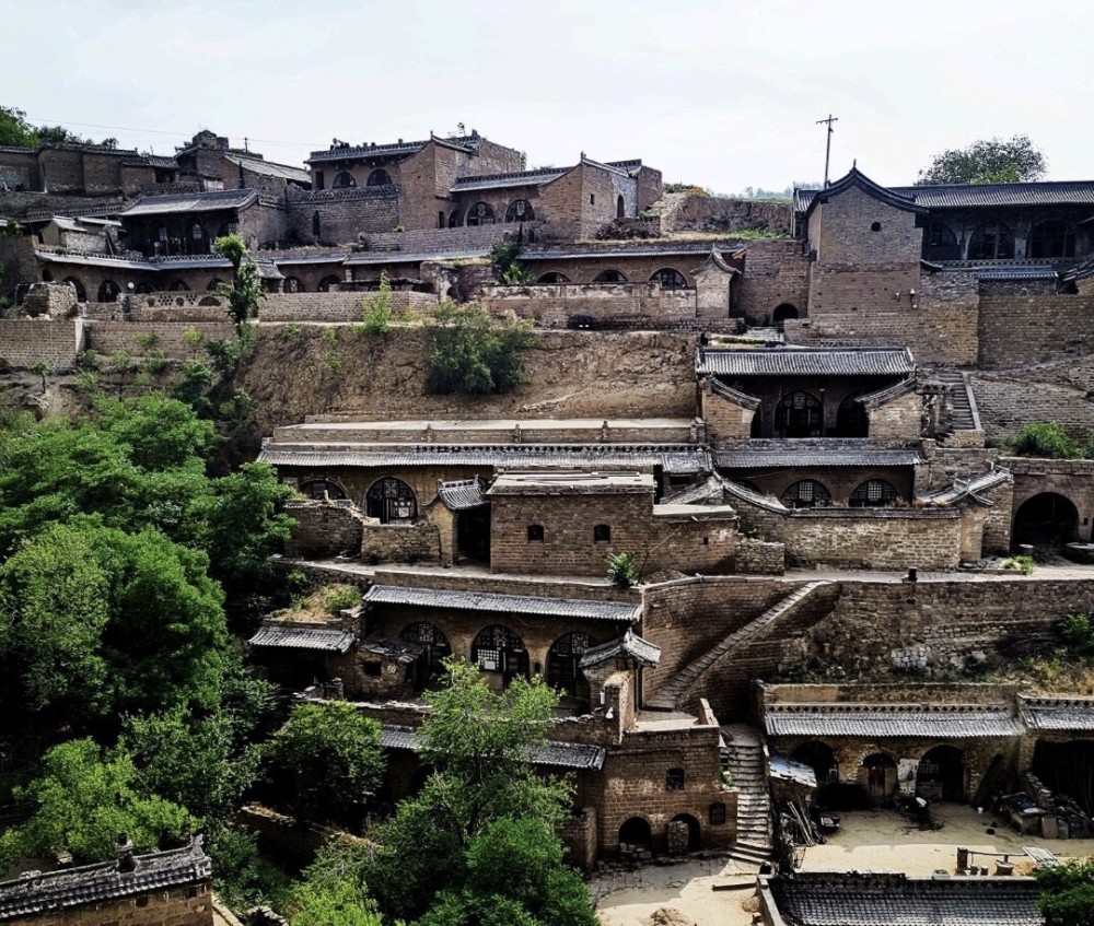 临县碛口李家山村
