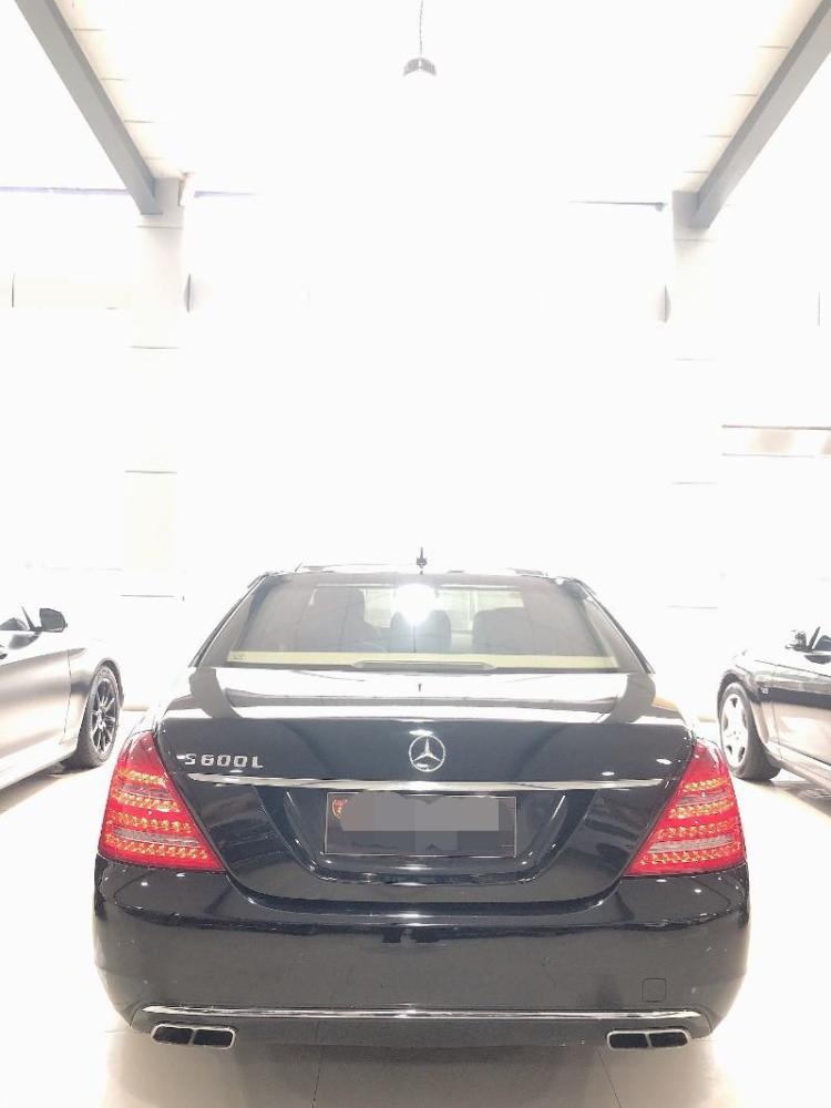 奔驰s级轿车——汽车界最牛的历史见证者