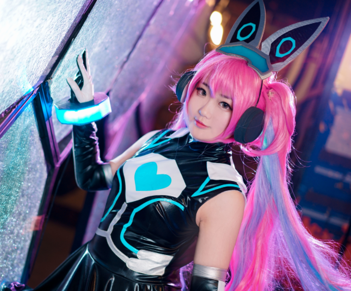 王者荣耀:安琪拉cosplay,甜美可爱的小姐姐,看着养眼又治愈