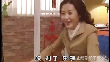 还记得《快乐星球》里丁凯乐的妈妈吗?如今穿军装,成巾帼女神!