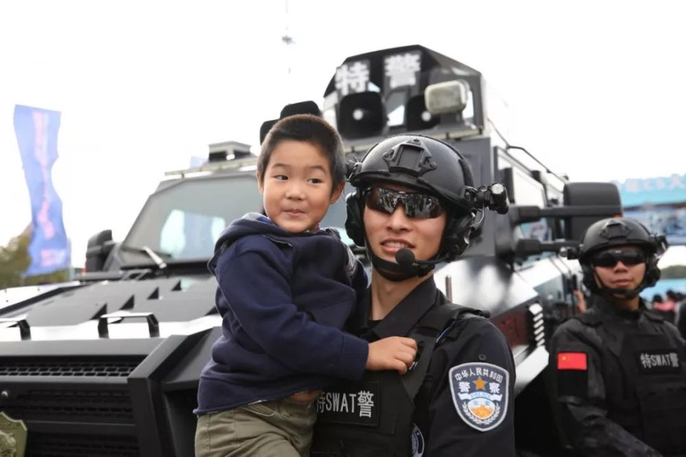 警营开放日,人民警察