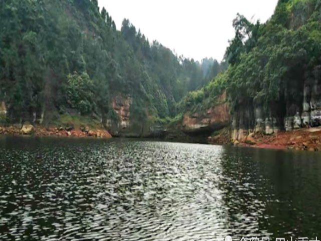 自贡木桥沟水库,富顺县生活用水源,风景秀丽,禁止垂钓