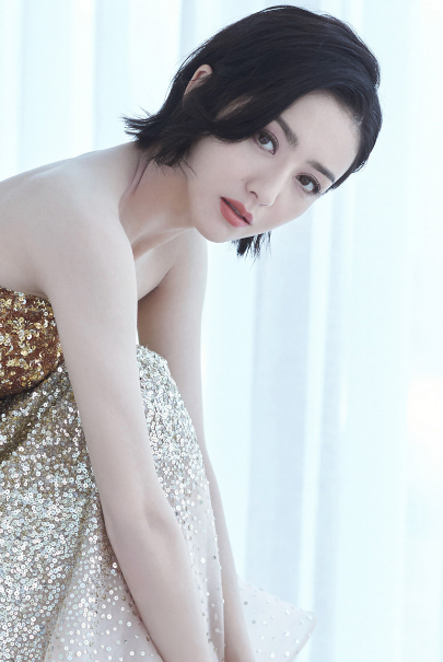 佟丽娅写真图片壁纸,简约时尚,唯美可人