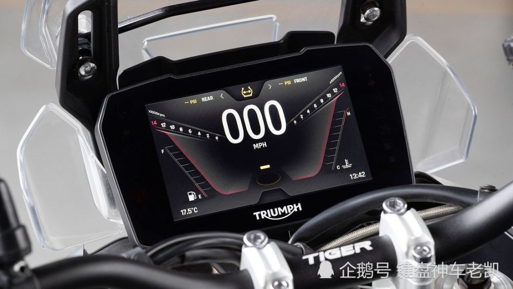 凯旋发布全新"老虎"tiger900,三个版本,五种配置