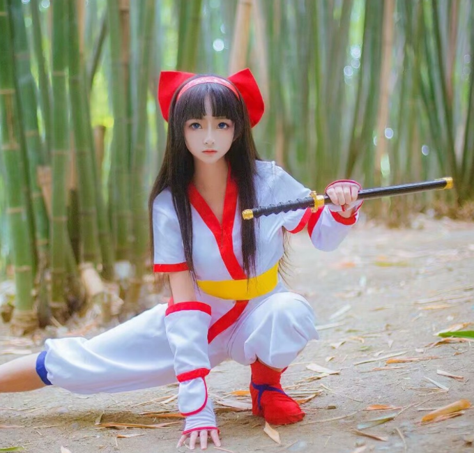 王者荣耀:娜可露露cosplay,俏皮可爱的小仙女,如天使般纯净迷人