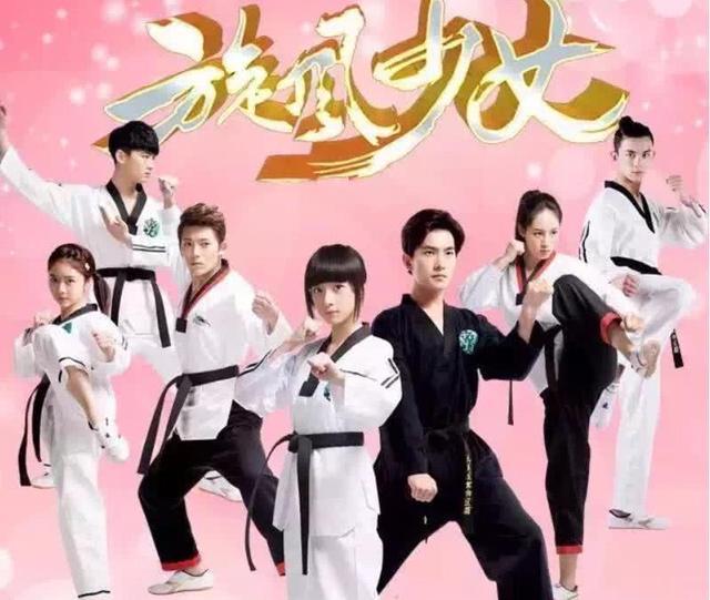 有种"整容"叫《旋风少女》方婷宜,当她戴上眼镜,28岁像18岁