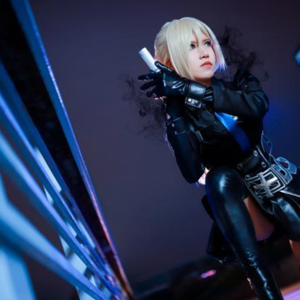 枪神纪,未来·黑夜使者cosplay:可爱元气小姐姐,自然漂亮