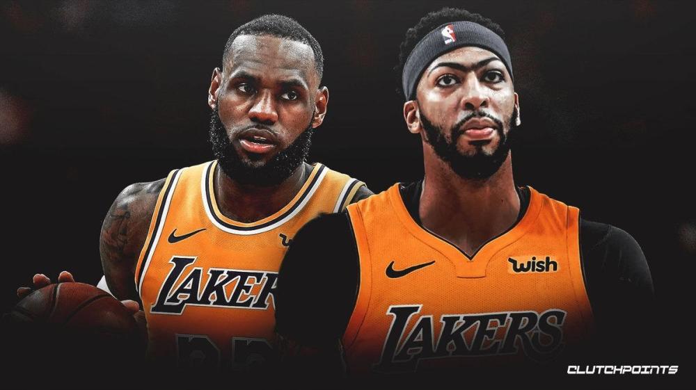 詹姆斯力挺浓眉获最佳防守球员 戴维斯:霍华德是