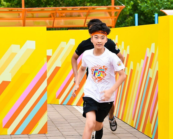 有种"遗传"叫张亮儿子,12岁拥有170校草腿,帅成贵族公子范