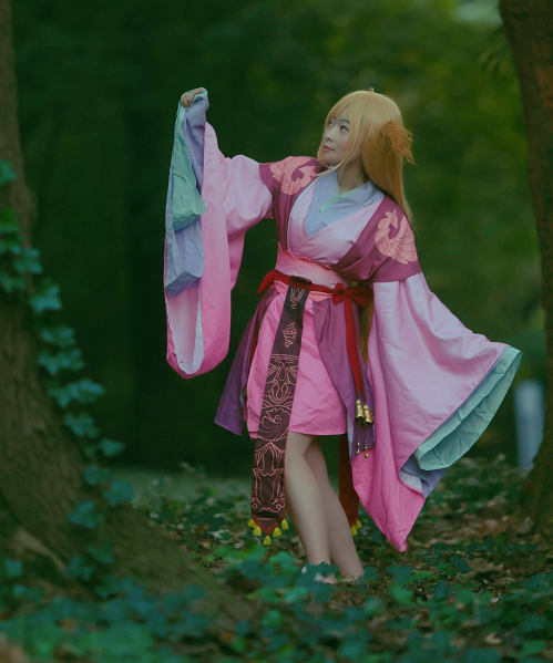 《狐妖小红娘》涂山苏苏coscosplay,至真至纯的cos小姐姐