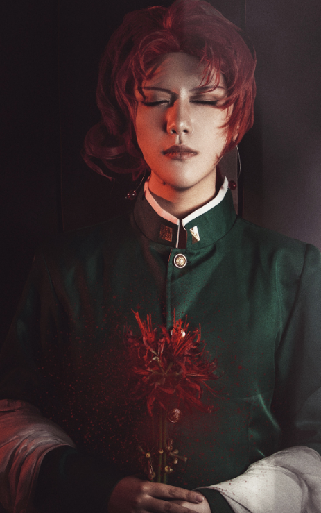 cosplay《jojo的奇妙冒险》花京院典明,红色卷发的美男子