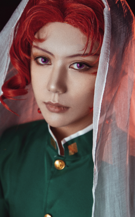 cosplay《jojo的奇妙冒险》花京院典明,红色卷发的美男子