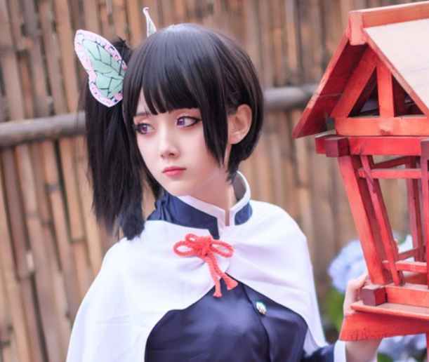 cosplay《鬼灭之刃》栗花落香奈,樱花树下的美丽小姐姐