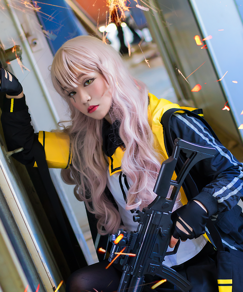 《少女前线》ump45cosplay,气质绝伦的cos小姐姐