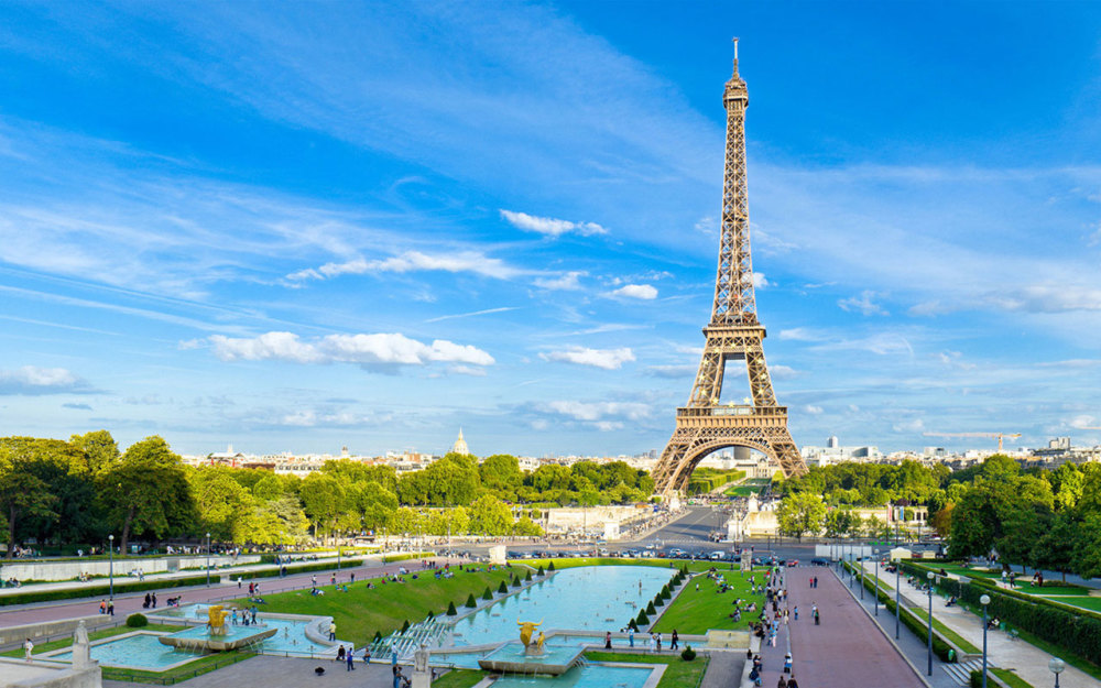 巴黎埃菲尔铁塔美景壁纸,大气唯美,大家一起来欣赏吧