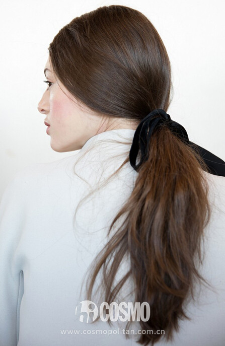 同学会上我只扎马尾不化妆,却是最迷人的