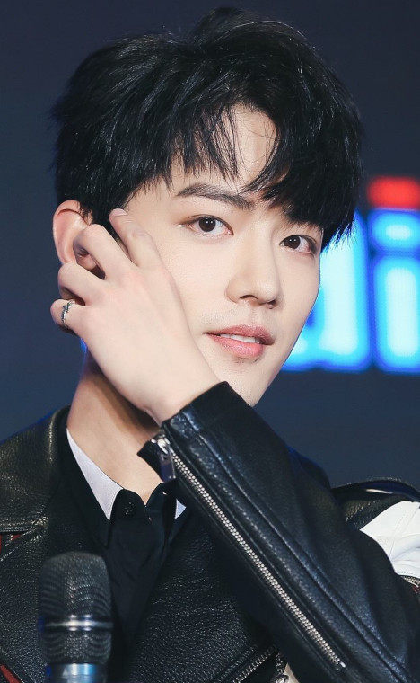 李现,肖战,逗比