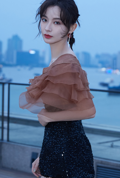 施诗写真图片壁纸,优雅时尚,尽显女人味