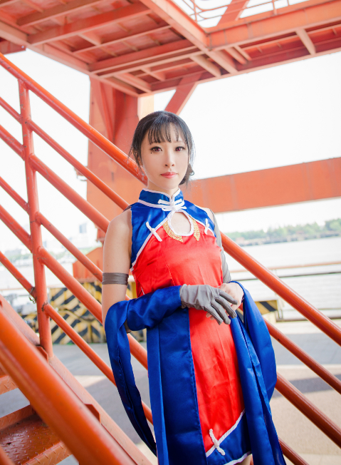 《碧蓝航线》逸仙cos精选,温婉动人的旗袍少女,漂亮十足