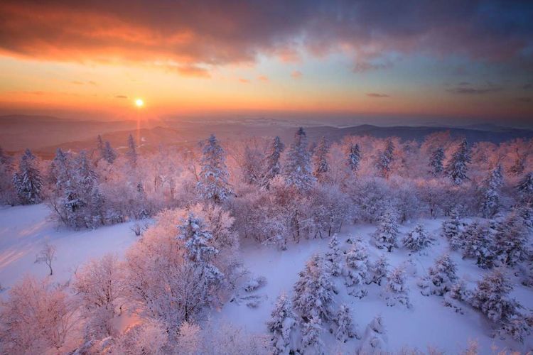 旅行看世界:盘点全球15处美轮美奂的雪景,拥有纯粹的美感!