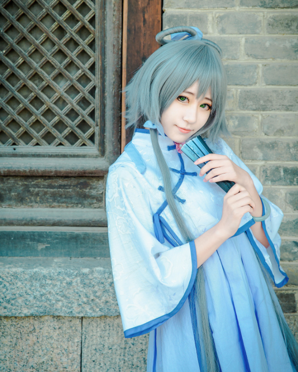 洛天依cosplay,唯美优雅小姐姐,清新脱俗温婉恬静