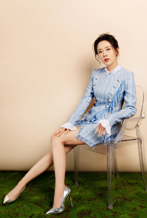 颜丹晨精美写真组图,清爽俏丽魅力十足