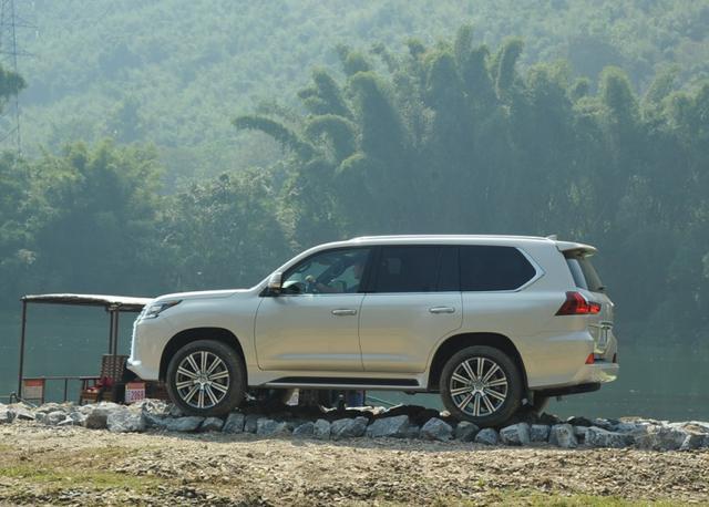 奔驰gls,雷克萨斯lx570,雷克萨斯ls,8at变速箱,越野车,发动机