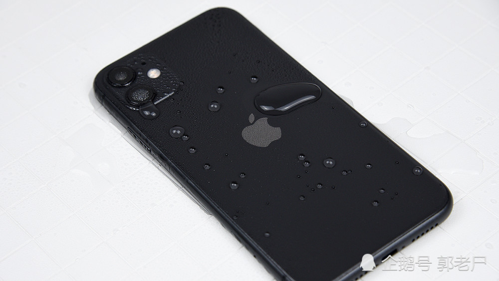 iphone11pro黑色实拍,iphone11实拍图黑色 iphone 11体验:为什么没有"pro"的iphone11值得购买