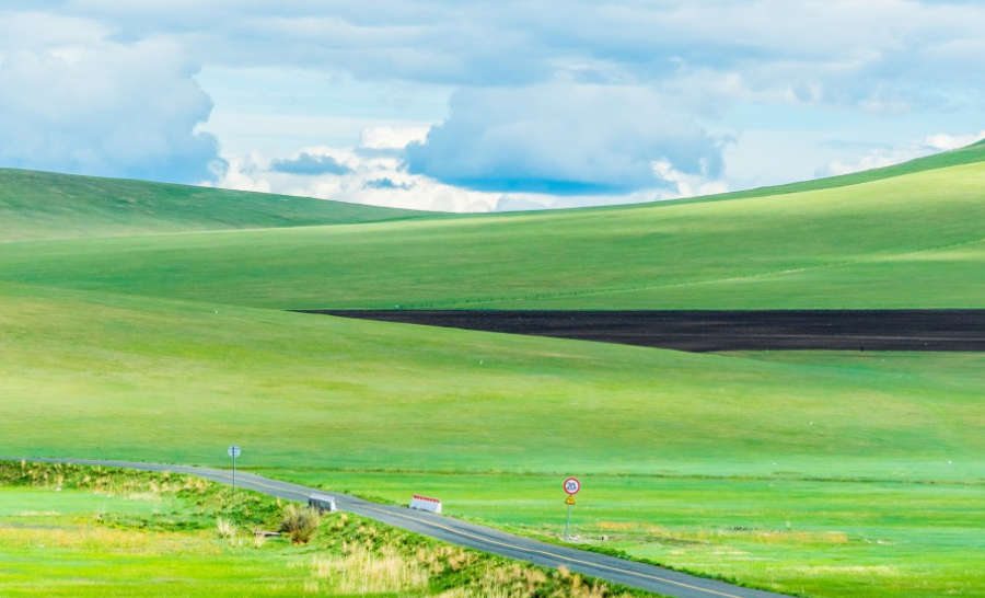 内蒙古呼伦贝尔草原风景图片,彰显出大自然唯美的景象