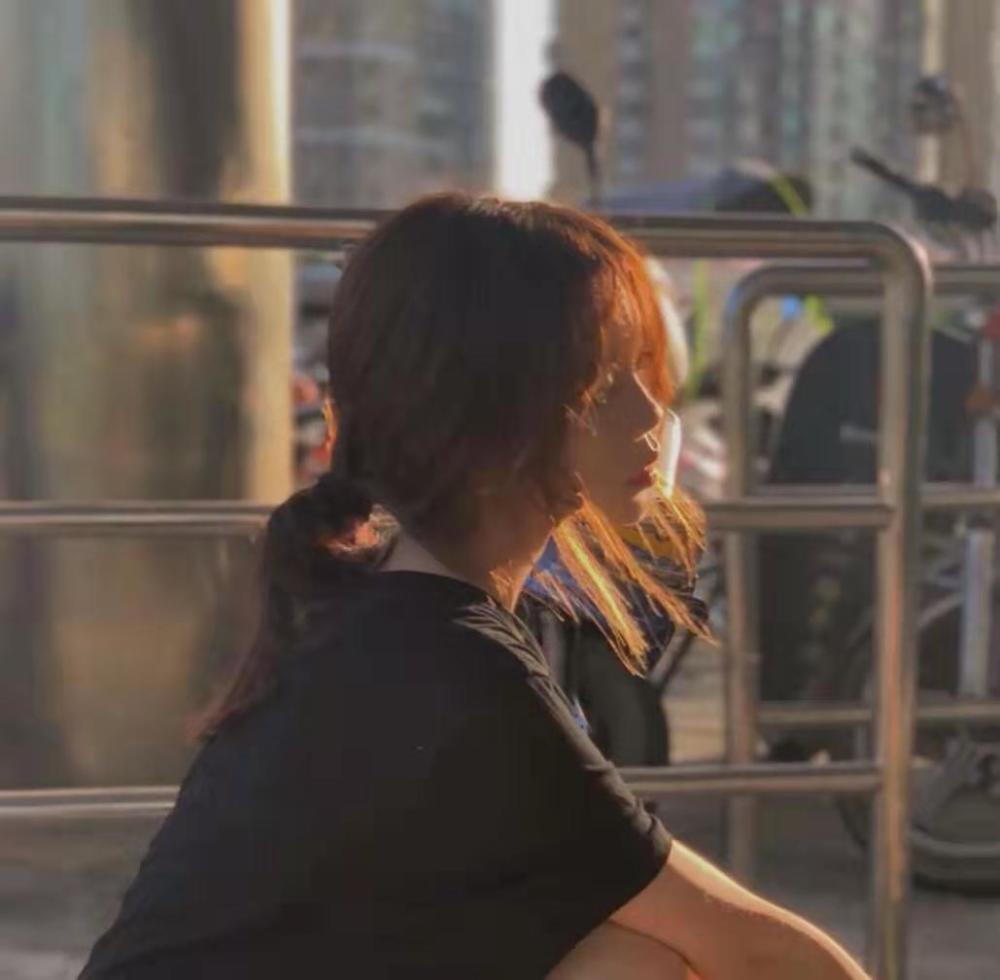 丧头,微丧女头,女生微丧头像,女生头像,女生丧头