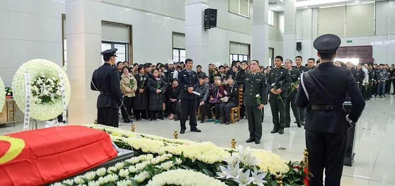 张勇同志追悼会今日举行,祈祝英雄一路走好!